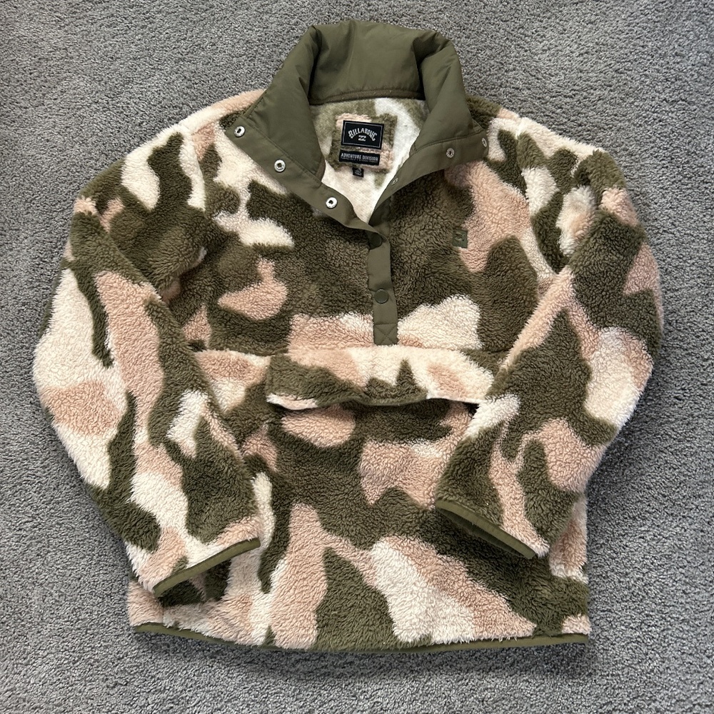 Billabong cozy Sherpa fleece